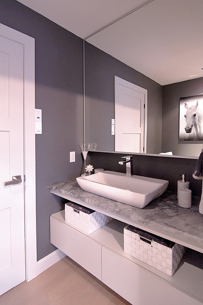 Modern Classic house in Quebec CIty - Modern - Bathroom - Montreal | Houzz