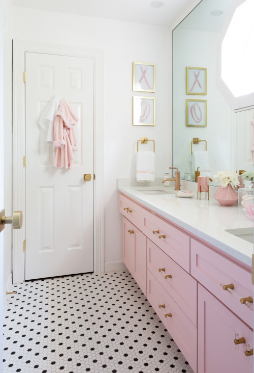 Cute and Chic: Pink Polka Dot Girls Bathroom Ideas