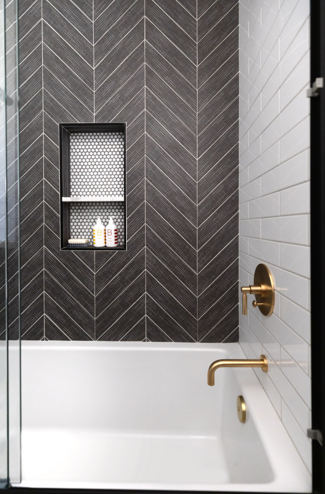 Bathroom - mid-sized farmhouse 3/4 white tile and subway tile travertine floor, brown floor and double-sink bathroom idea in Phoenix with shaker cabinets, blue cabinets, a one-piece toilet, white walls, an undermount sink, quartz countertops, white countertops, a niche and a built-in vanity