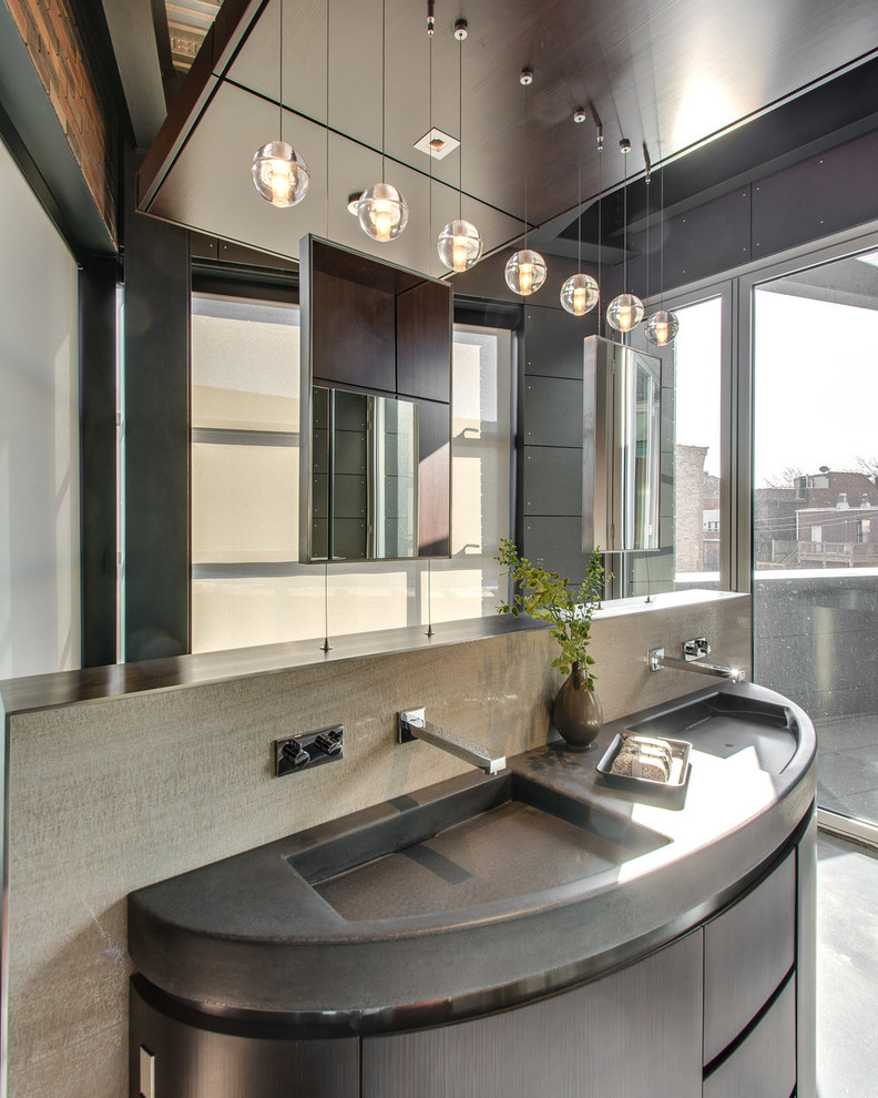 Идея дизайна: главная ванная комната в стиле лофт с бетонным полом, черным полом и серой столешницей