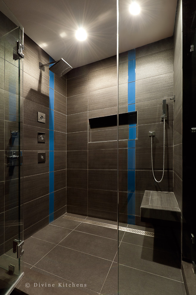 Example of a large minimalist master brown tile and porcelain tile porcelain tile corner shower design in Boston with an undermount sink, a two-piece toilet and white walls