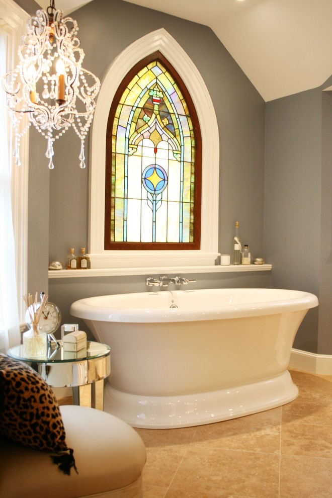 Idée de décoration pour une salle de bain victorienne.