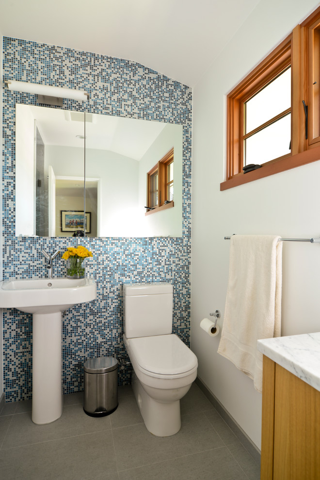 Inspiration for a contemporary bathroom remodel in San Francisco with a pedestal sink