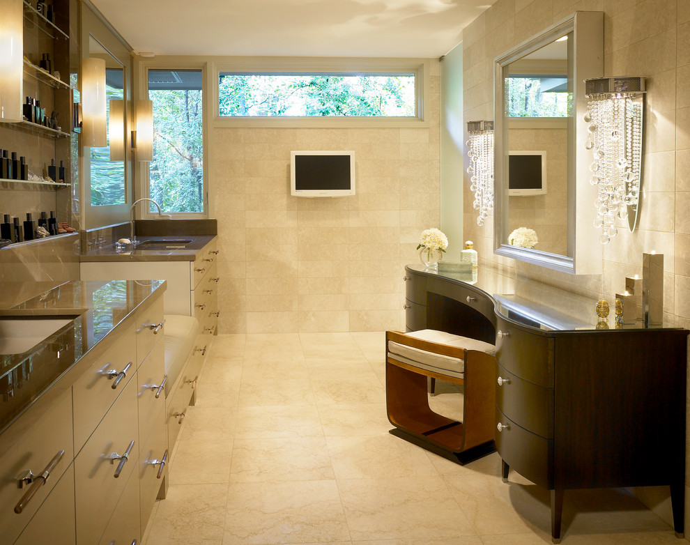 Inspiration for a large contemporary ensuite bathroom in Chicago with a submerged sink, beige tiles, flat-panel cabinets, beige cabinets, travertine flooring and granite worktops.
