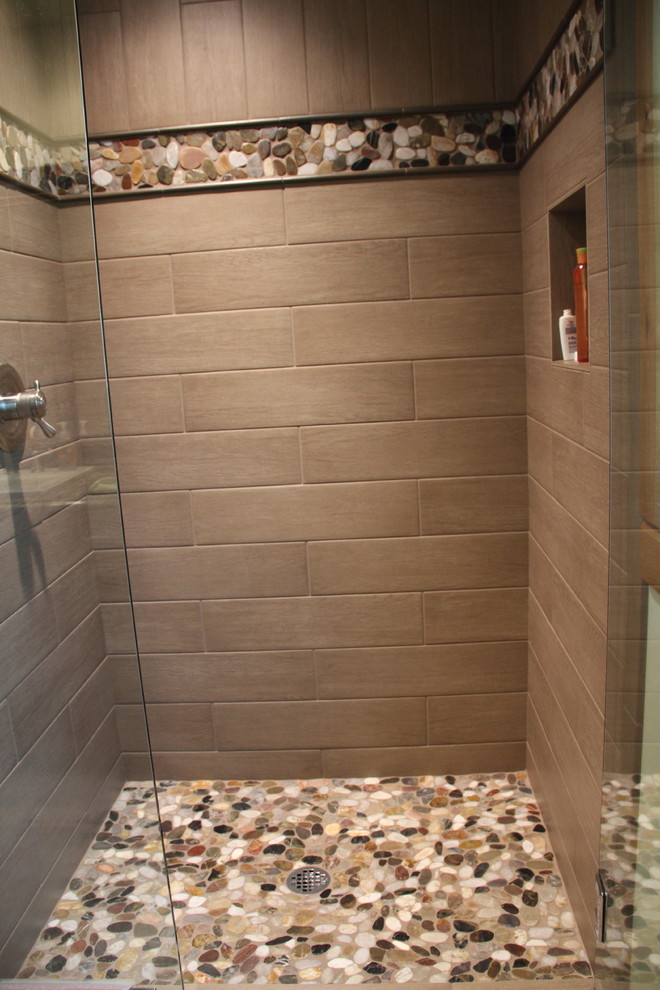 Источник вдохновения для домашнего уюта: большая ванная комната в стиле неоклассика (современная классика)