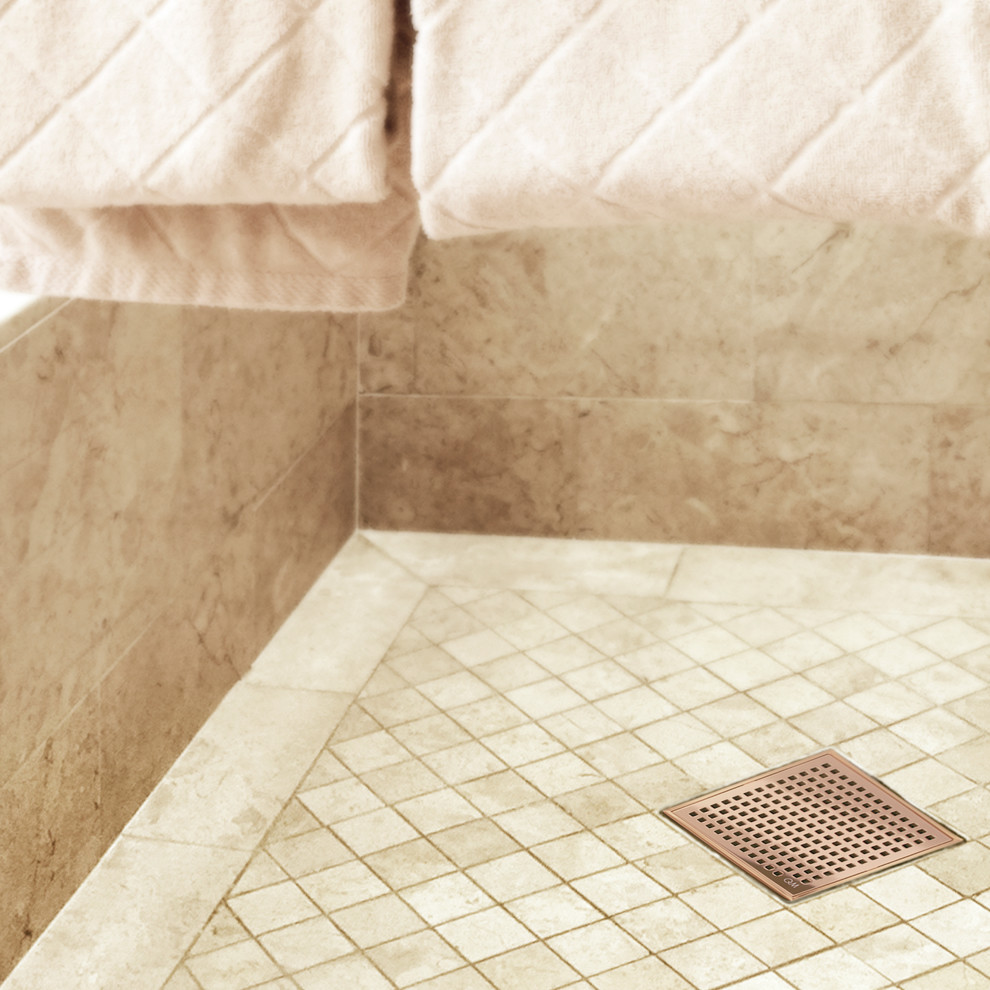 Foto di una stanza da bagno minimalista con doccia alcova