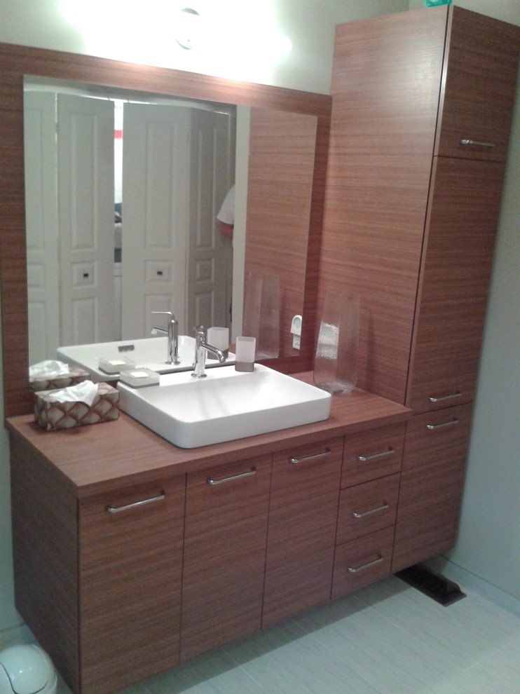Modern vanity Minimalistisch Badezimmer Ottawa von Les Cuisines