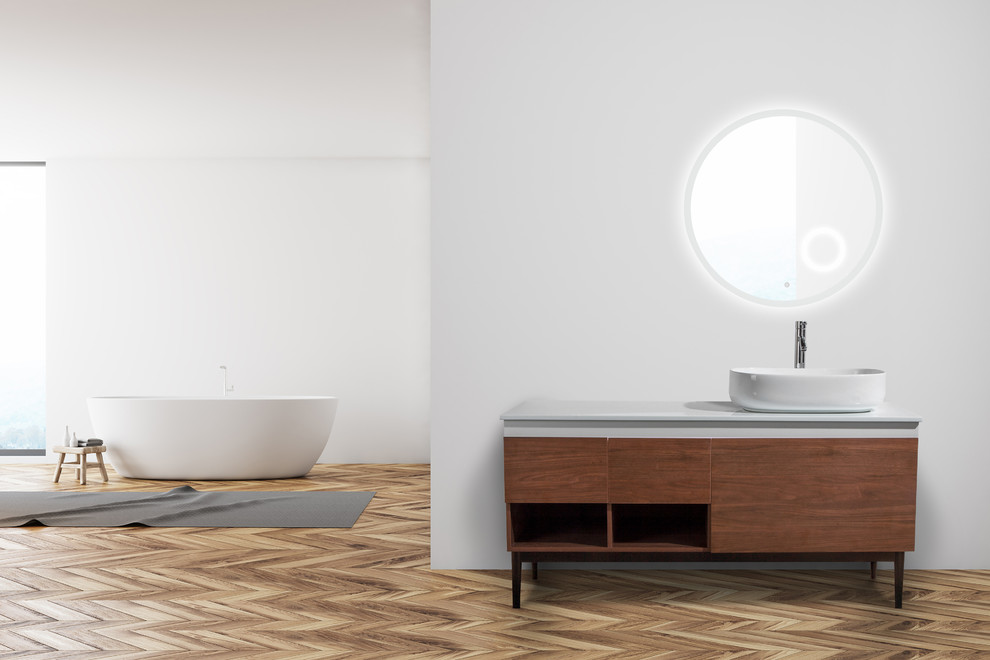 Свежая идея для дизайна: ванная комната в стиле модернизм с плоскими фасадами, темными деревянными фасадами, настольной раковиной, столешницей из нержавеющей стали и белой столешницей - отличное фото интерьера