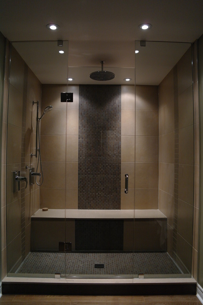 Idéer för stora vintage en-suite badrum, med flerfärgad kakel, porslinskakel och klinkergolv i porslin