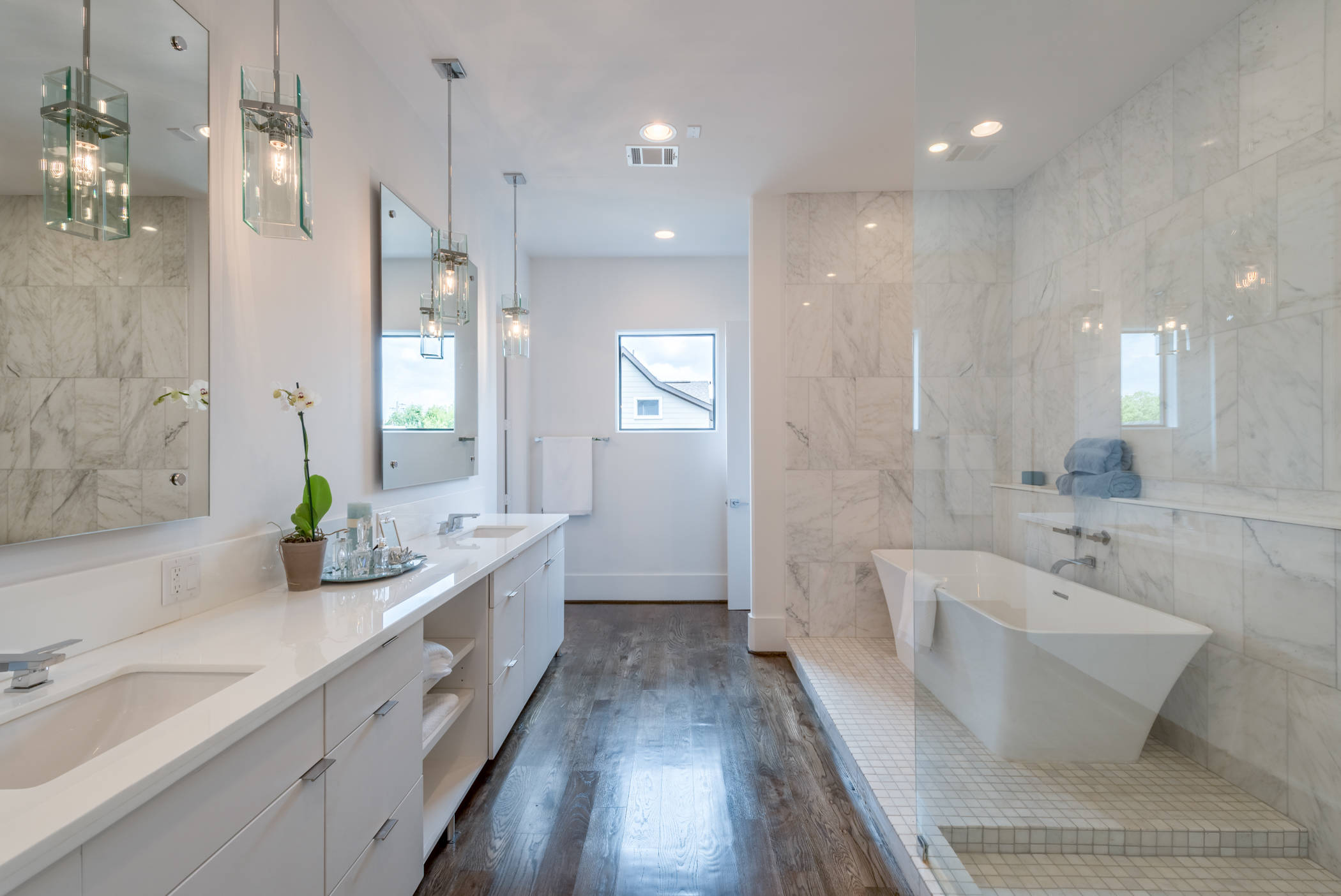 75 Marble Tile Dark Wood Floor Bathroom Ideas You'll Love - January, 2023 |  Houzz