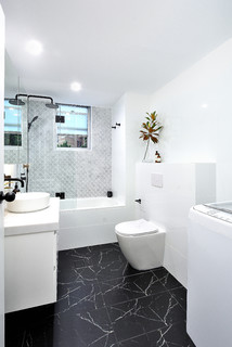 https://st.hzcdn.com/simgs/pictures/bathrooms/mosman-novale-bathrooms-img~e881006d0d085167_3-9346-1-c739917.jpg