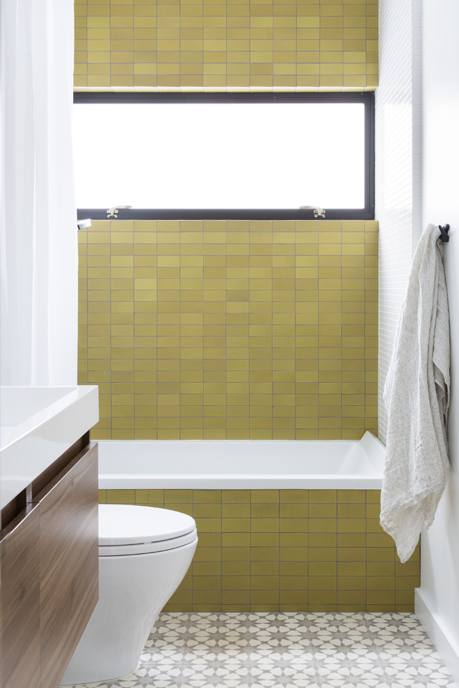 Свежая идея для дизайна: ванная комната - отличное фото интерьера