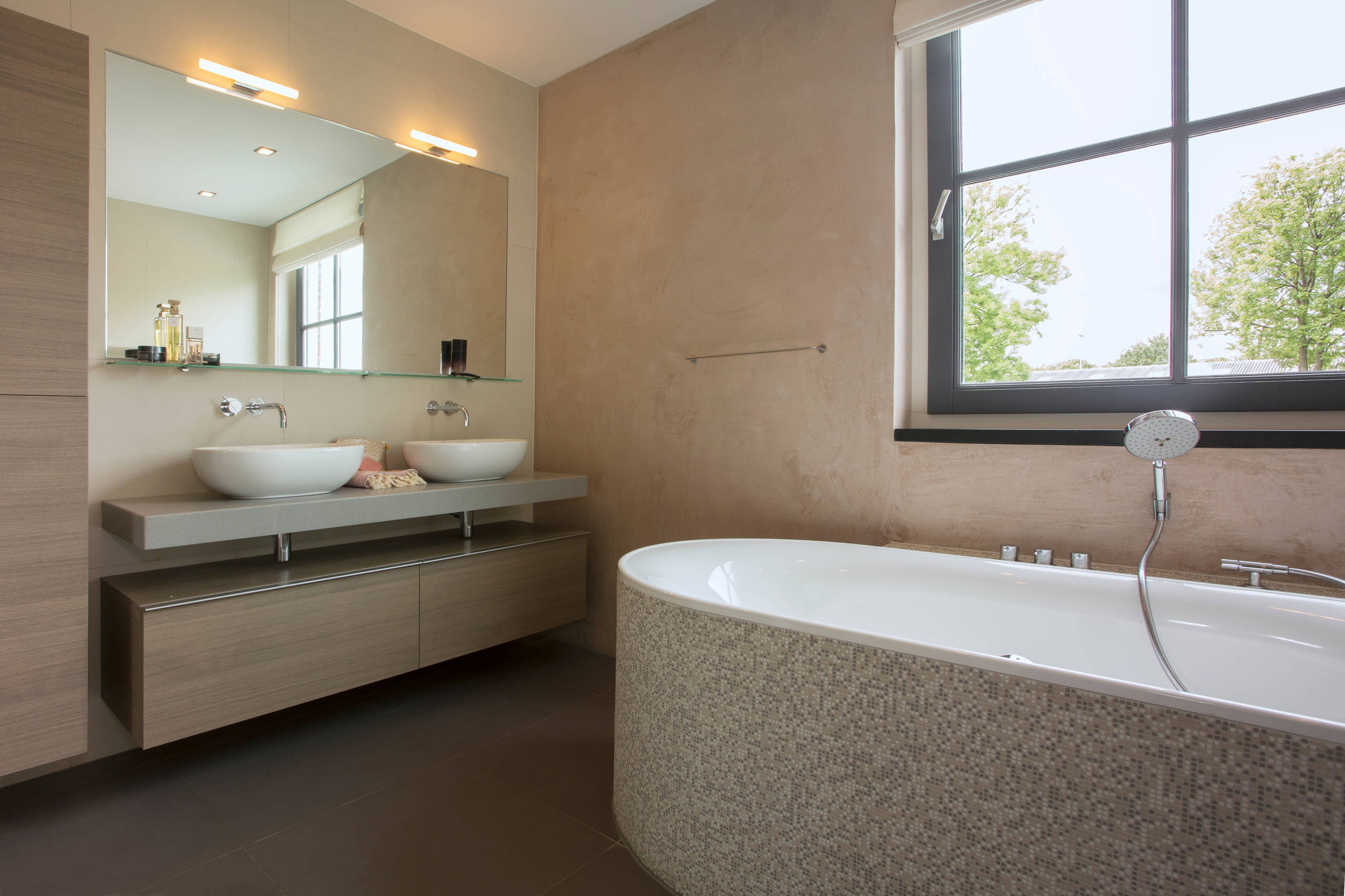 Image showcasing Dutch Houzz: Modern Home Has Plenty of Room for Playtime | Houzz NZ