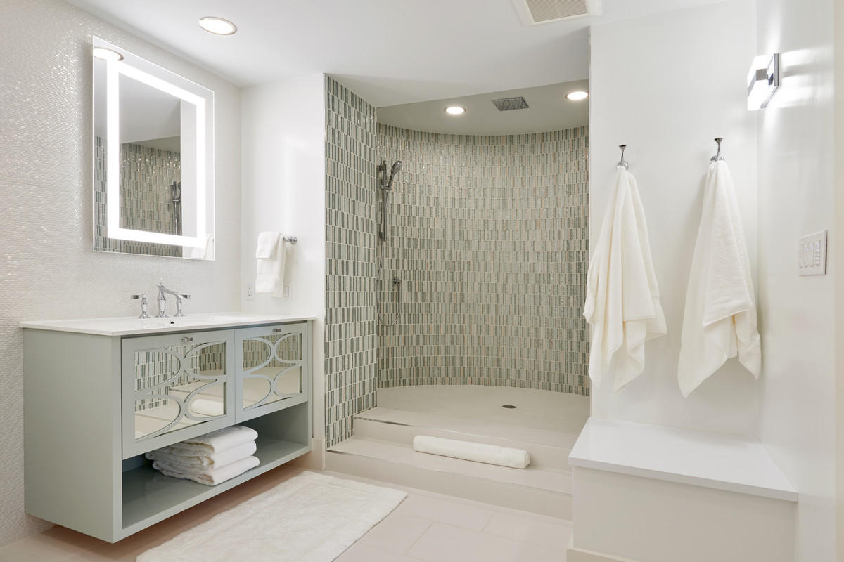 This is an example of a large classic ensuite bathroom in Miami with shaker cabinets, grey cabinets, an alcove shower, a two-piece toilet, grey tiles, matchstick tiles, white walls, slate flooring, a submerged sink, quartz worktops, white floors and an open shower.