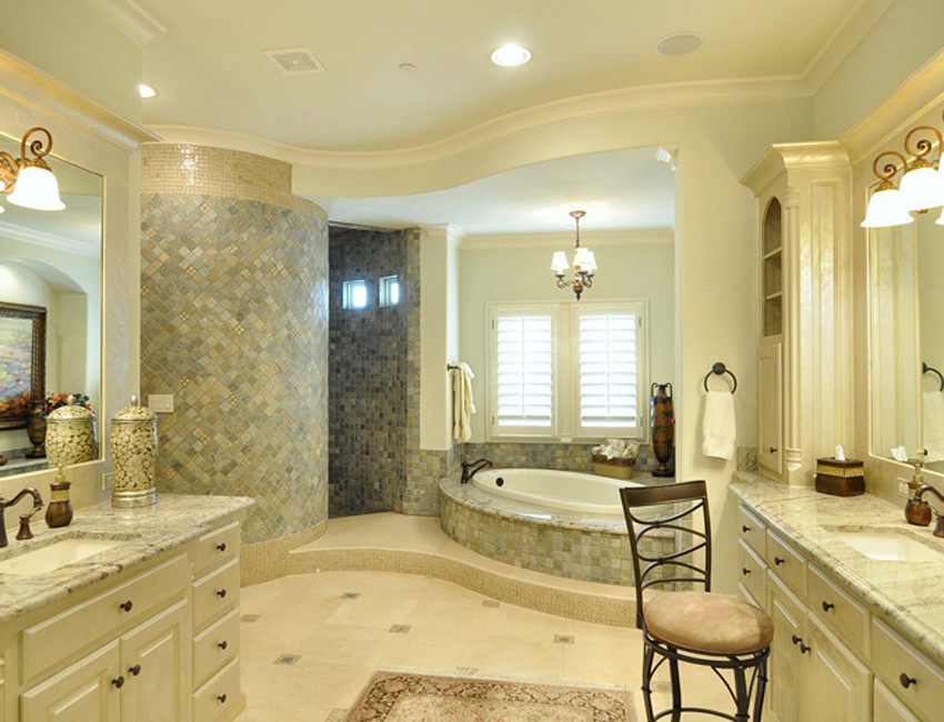 На фото: главная ванная комната среднего размера в классическом стиле с угловым душем, серой плиткой, серыми стенами и врезной раковиной