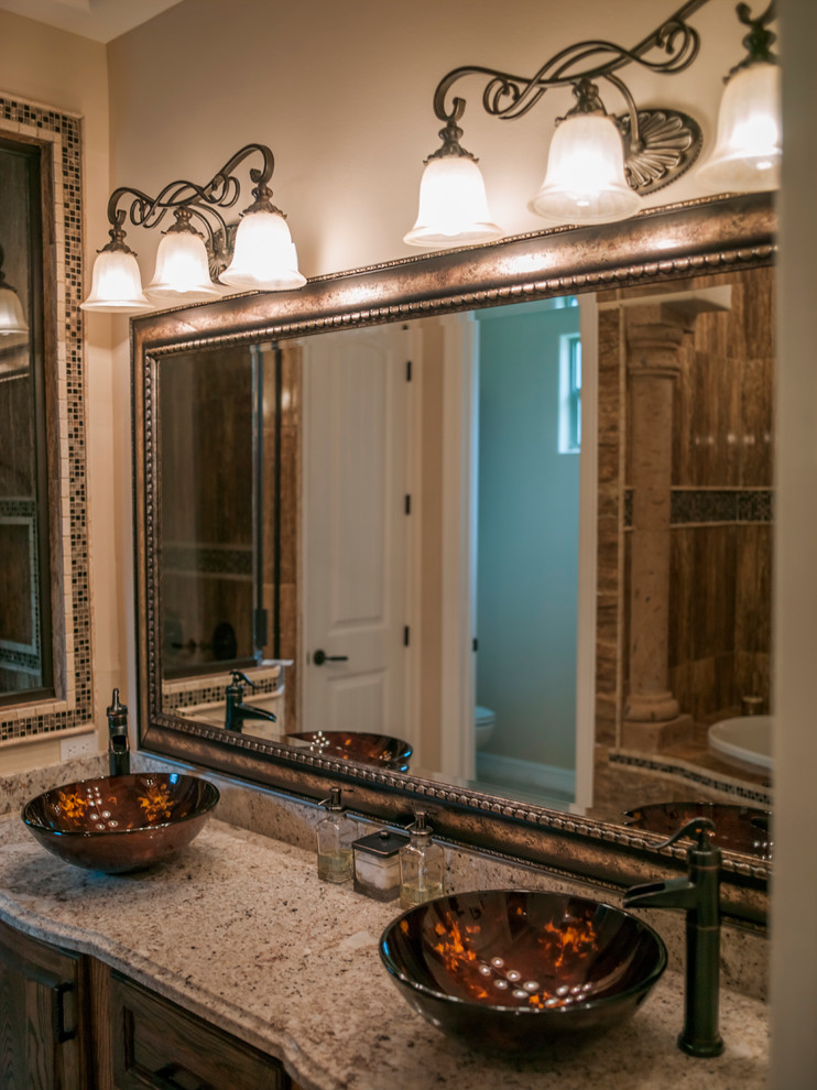 Свежая идея для дизайна: главная ванная комната в средиземноморском стиле - отличное фото интерьера