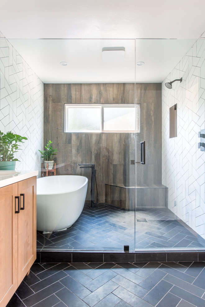 Bathroom - modern bathroom idea in Orange County
