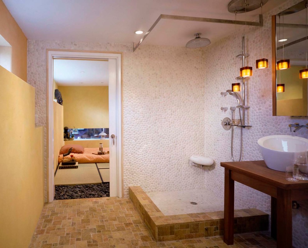 サンフランシスコにあるエクレクティックスタイルのおしゃれな浴室の写真