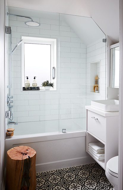 15 Small Bathroom Vanity Ideas That, Floating Sinks For Small Bathrooms