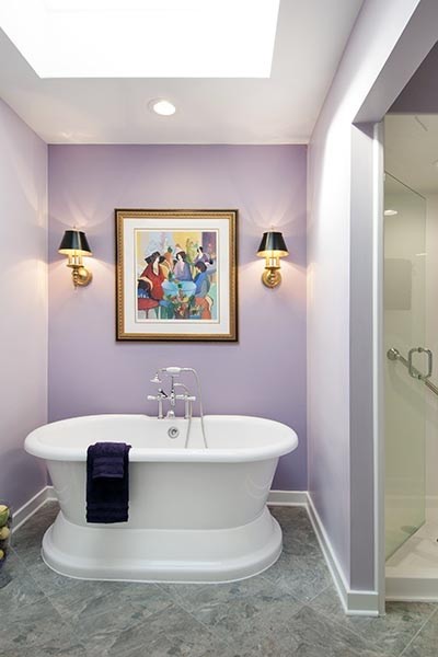 Inspiration for a classic bathroom in Columbus.