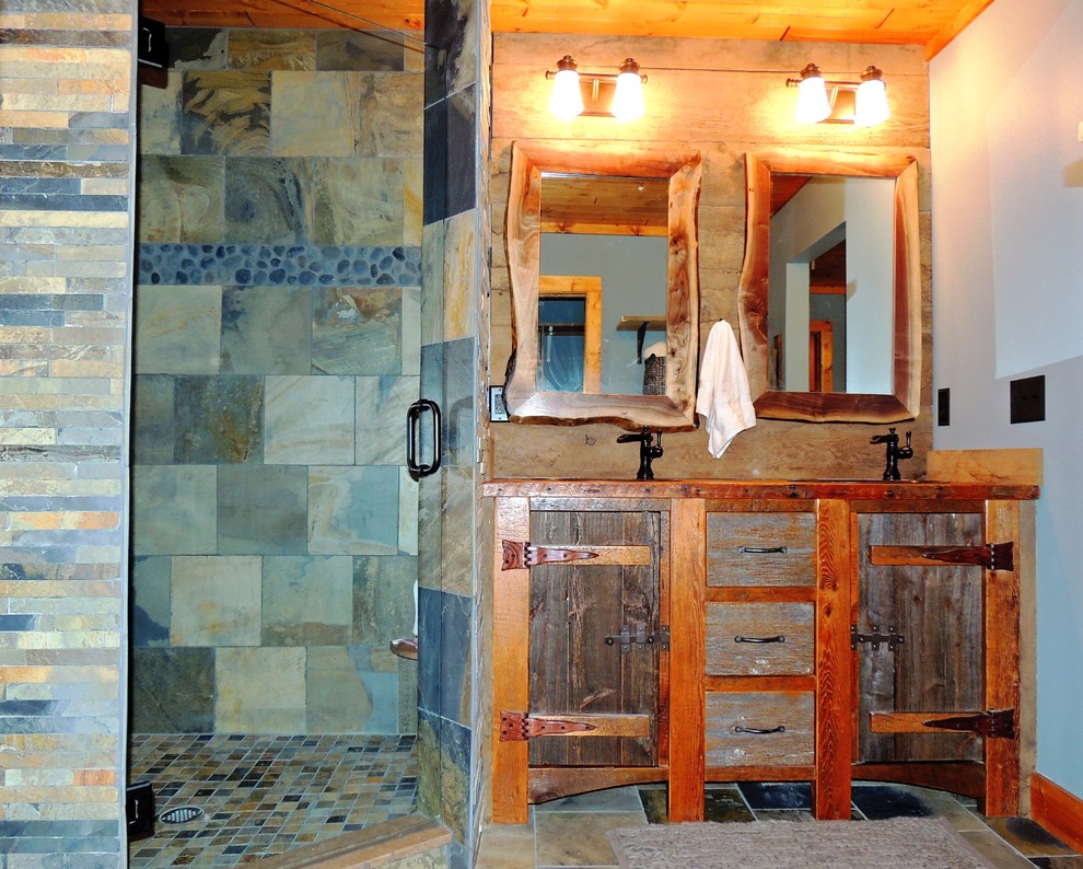 Design ideas for a medium sized rustic ensuite bathroom in Other with stone tiles, blue walls and slate flooring.