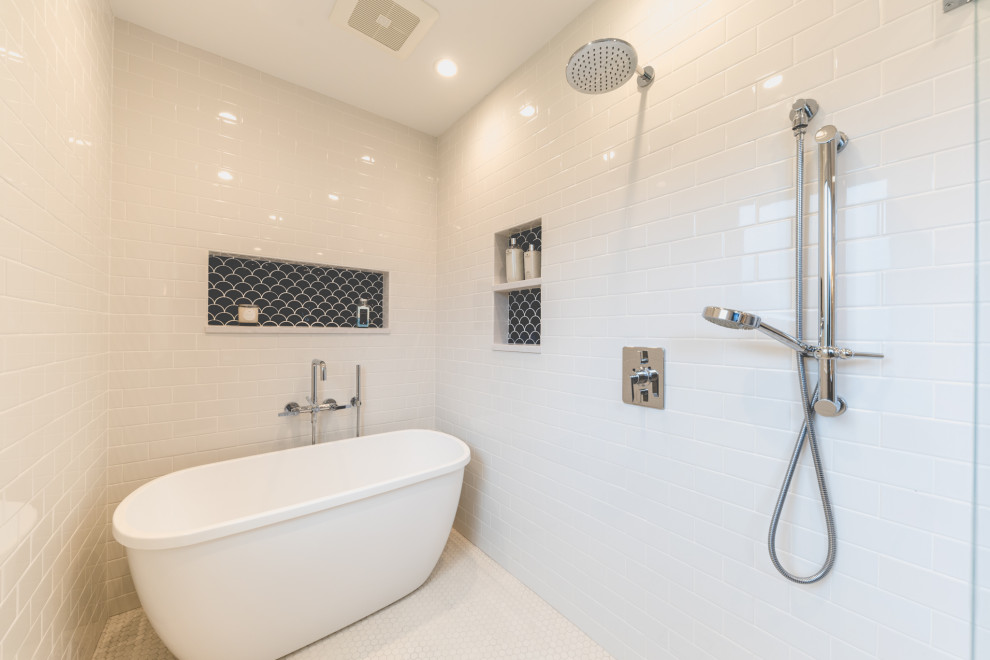Bathroom - mid-sized transitional master white tile and subway tile porcelain tile and gray floor bathroom idea in Chicago with flat-panel cabinets, blue cabinets, a two-piece toilet, gray walls, an undermount sink, quartz countertops and white countertops