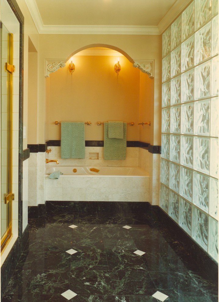 This is an example of a traditional bathroom in San Francisco.