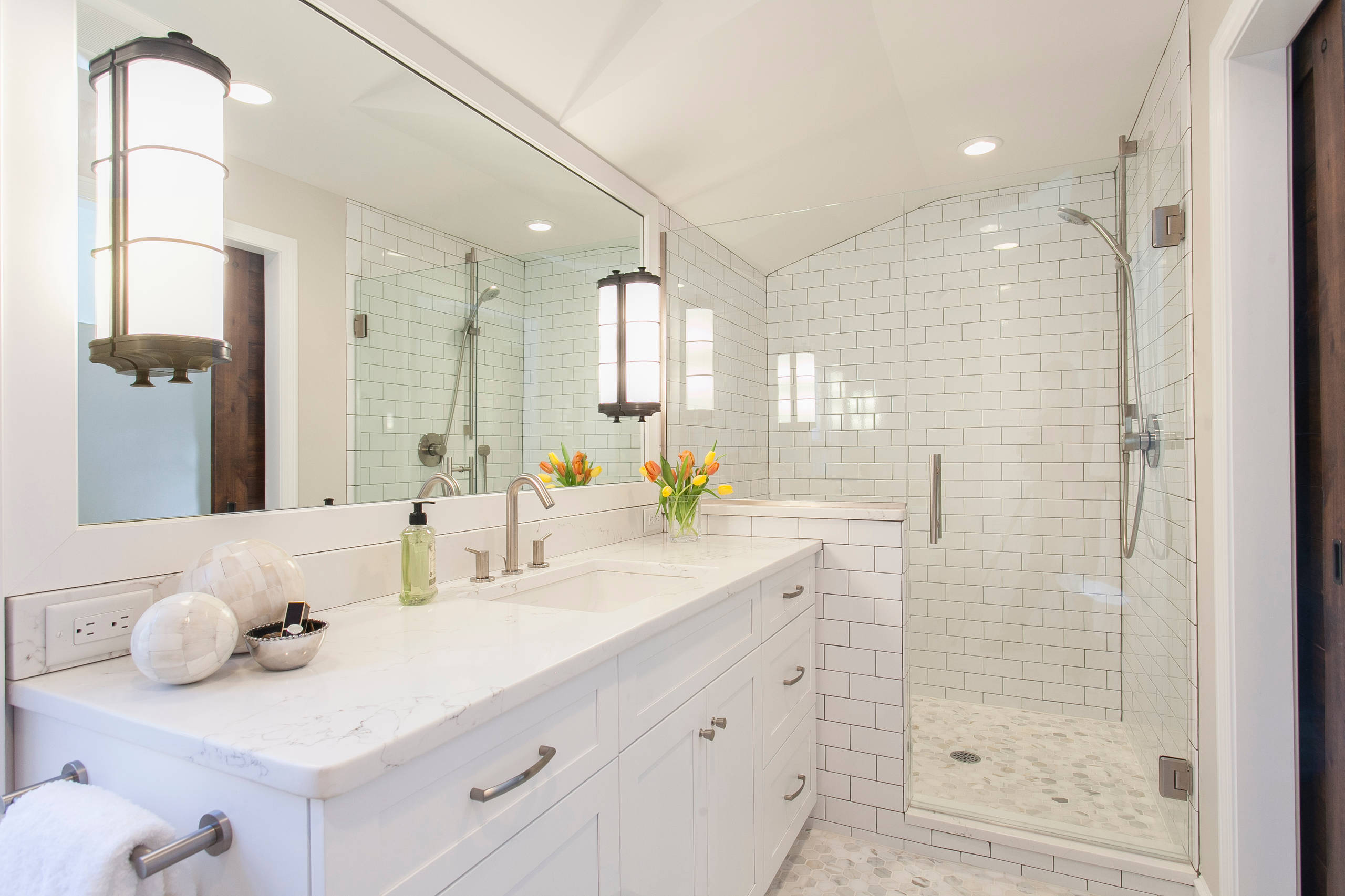 Oil Rubbed Bronze Light Fixtures Traditional Bathroom Bridgeport By Kitchen Bath Design Construction Houzz Oil Rubbed Bronze Light Fixtures Traditional Bathroom Bridgeport By Kitchen Bath Design Construction Houzz