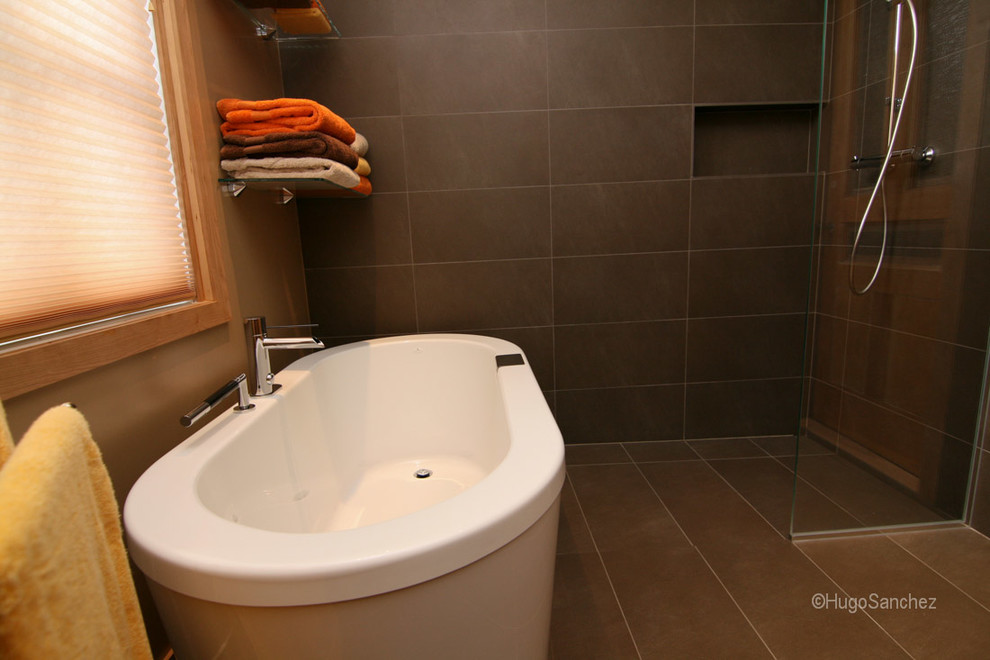 Open floor concept - Modern - Bathroom - Montreal - by Ceramiques Hugo ...