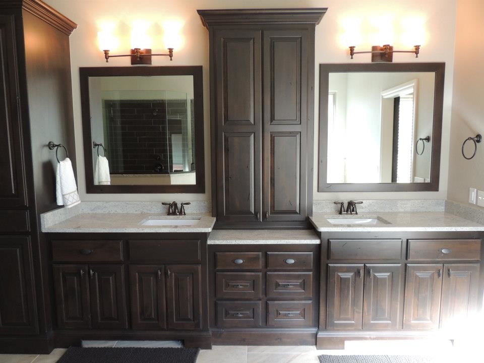 Example of a classic bathroom design in Oklahoma City