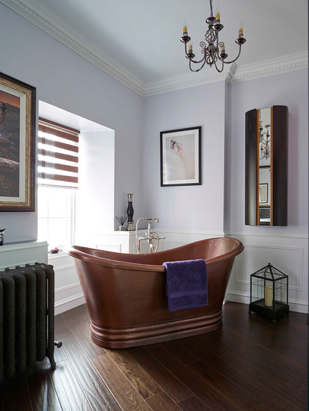 Example of a classic bathroom design in Glasgow