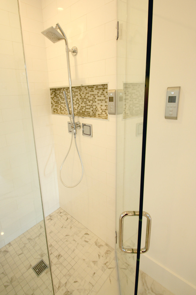 Example of a minimalist master white tile and porcelain tile porcelain tile bathroom design in DC Metro with flat-panel cabinets, blue cabinets, a one-piece toilet, white walls, an undermount sink and quartz countertops