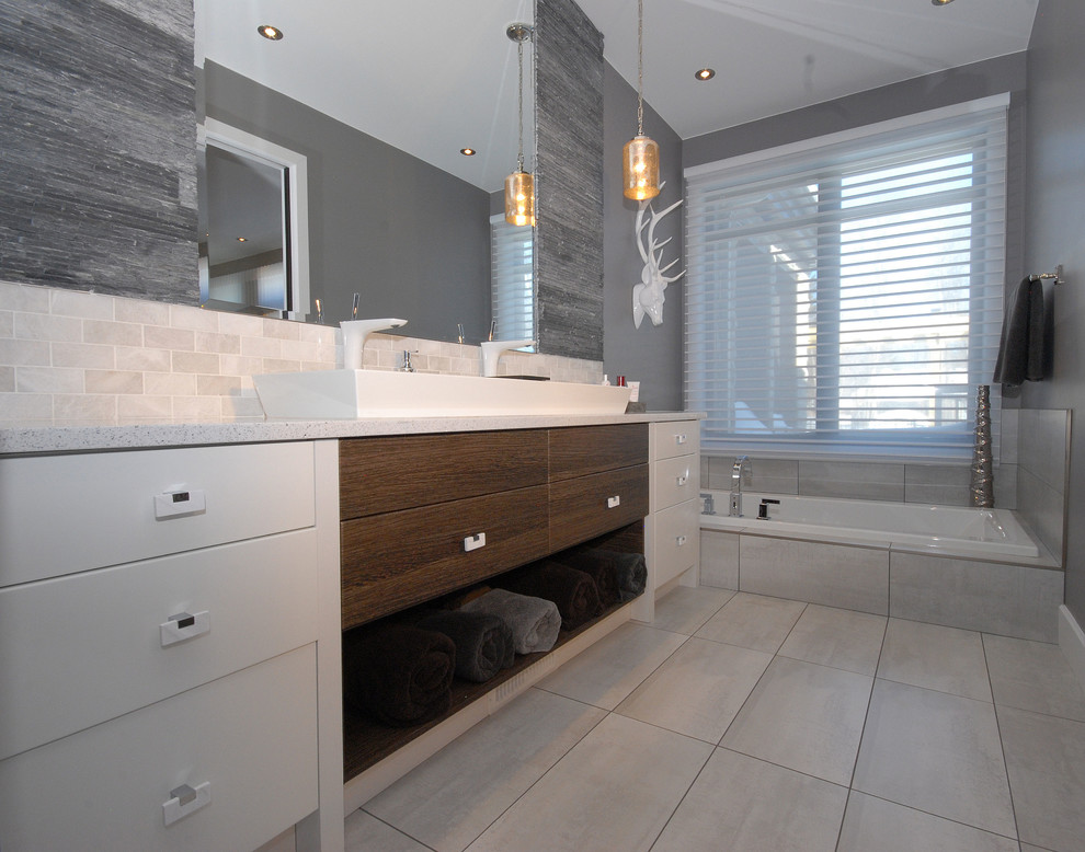 Our Work Contemporary Bathroom Ottawa by Boiseries Boileau inc