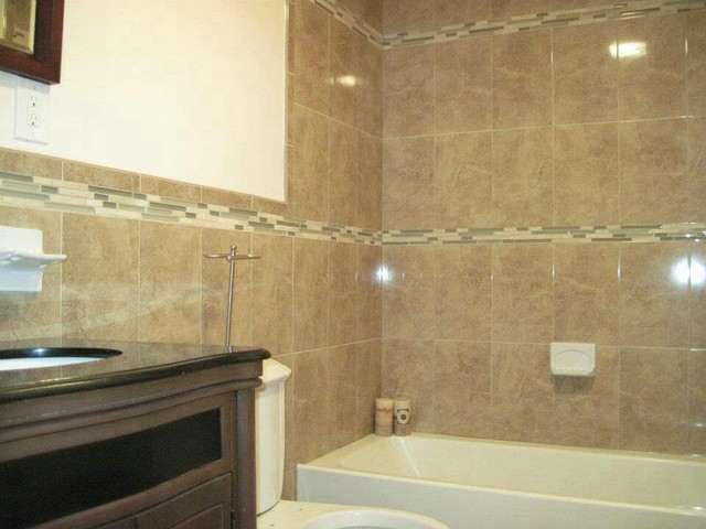 broadview kitchen and bath photo