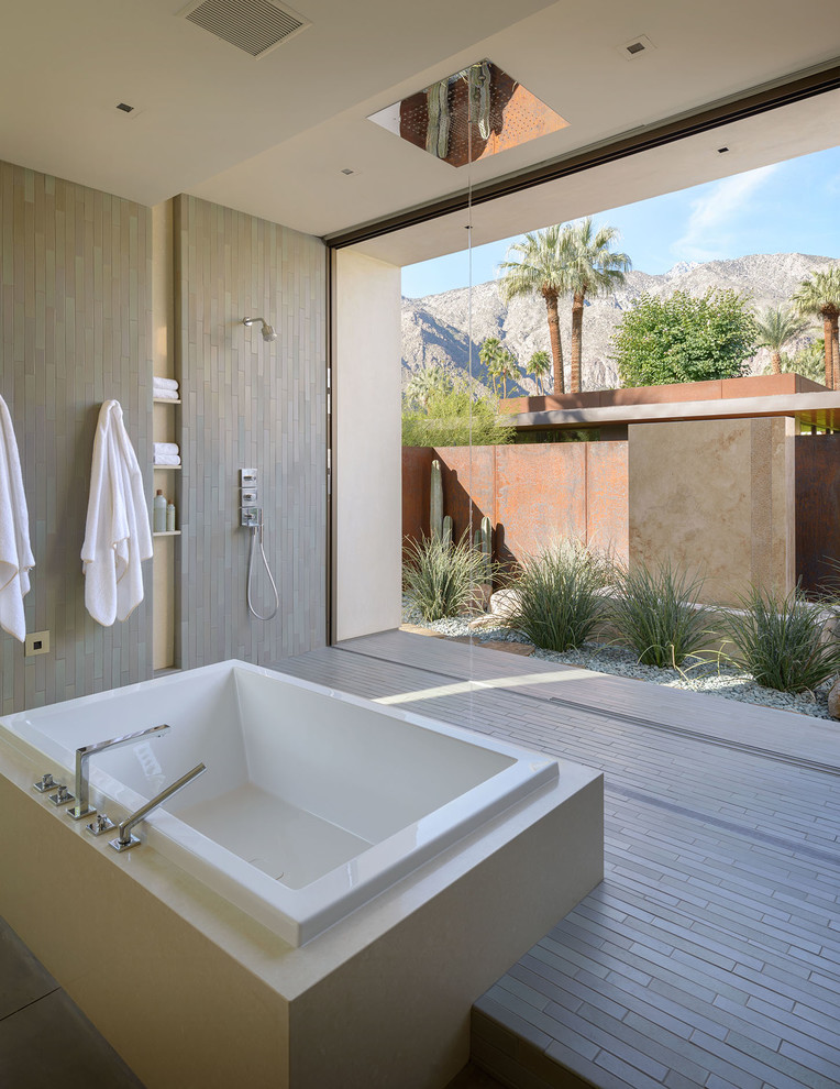 Стильный дизайн: ванная комната в современном стиле с открытым душем - последний тренд