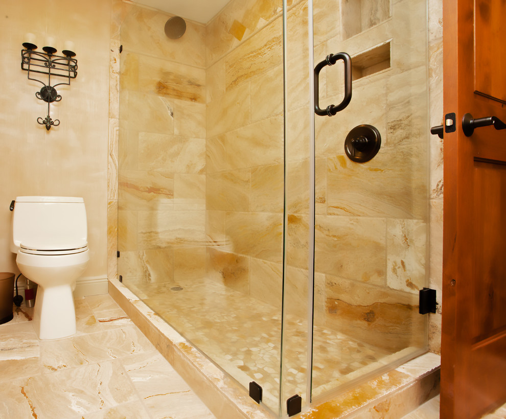 Example of a tuscan bathroom design in Miami