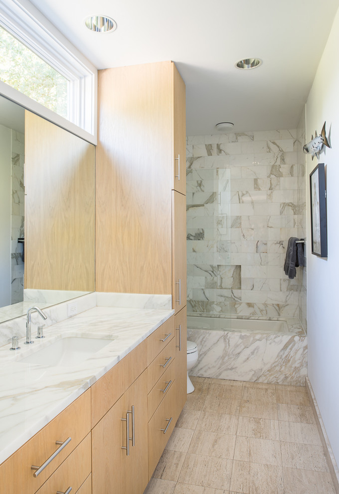 Paseo Encinal Estate Contemporary Bathroom Austin by Alder