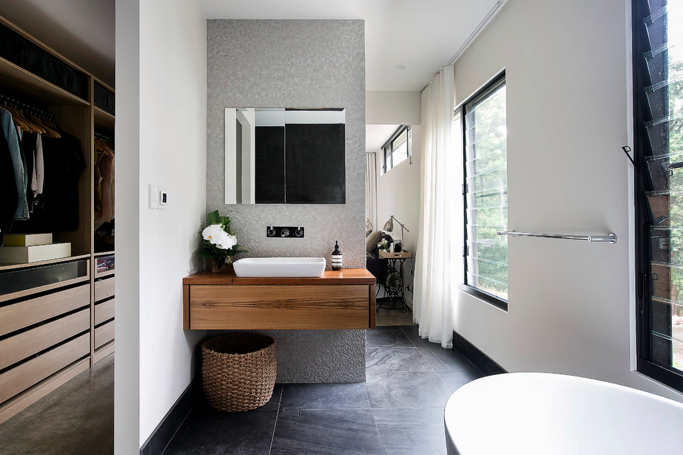 Modernes Badezimmer in Wollongong