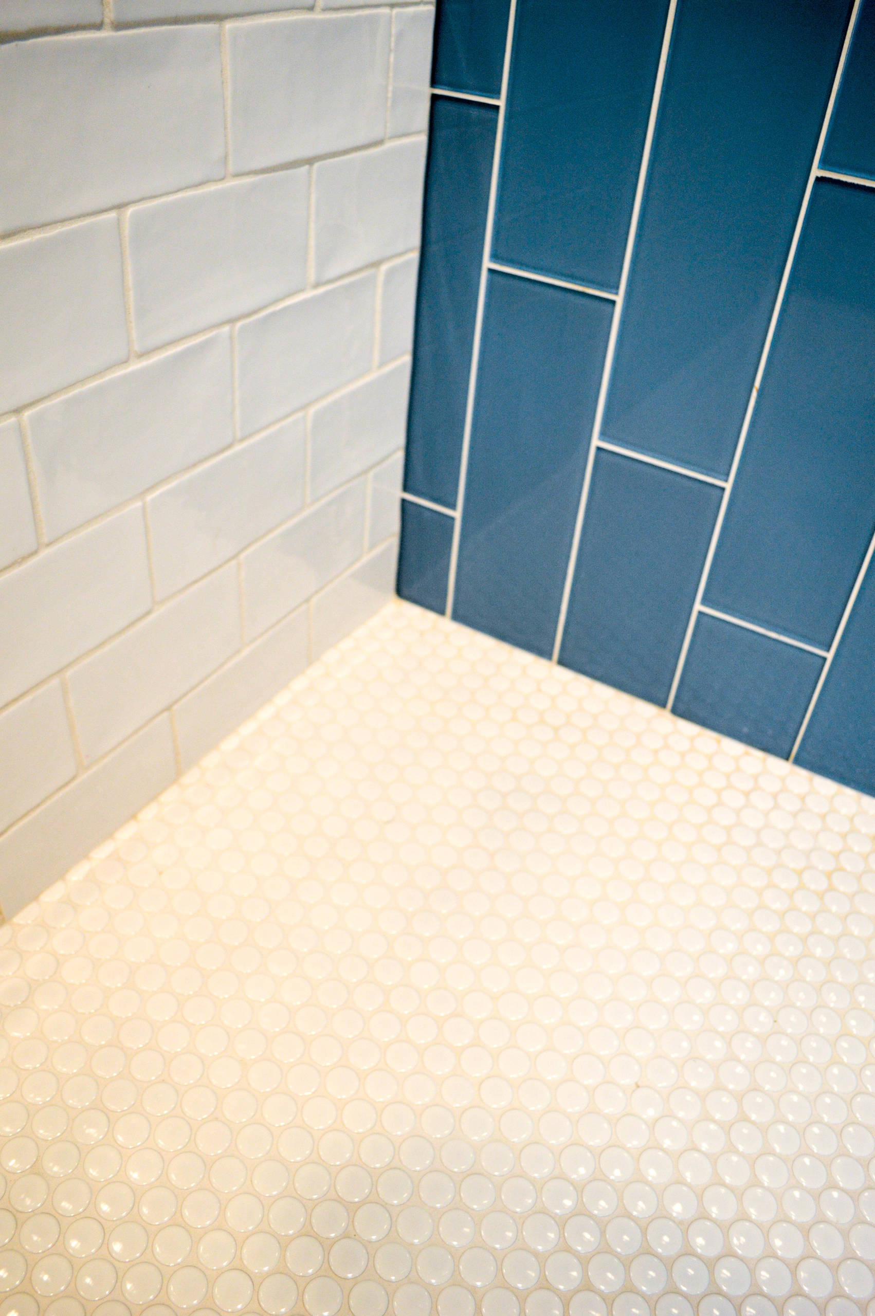 Penny Round Tile Shower Floor, Round Tile Shower Floor