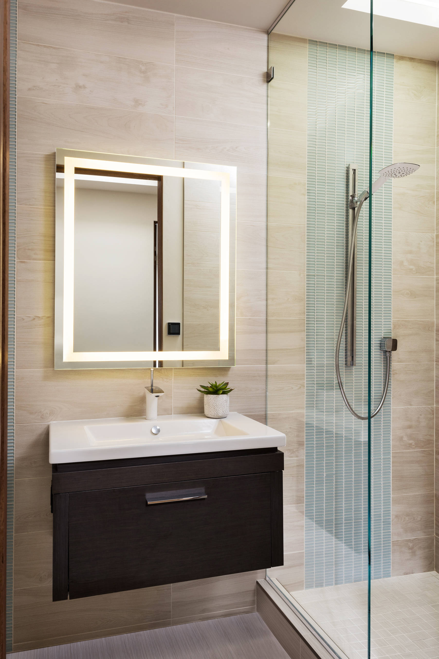 Perspective Contemporary Bathroom San Diego By Oasis Architecture Design Houzz