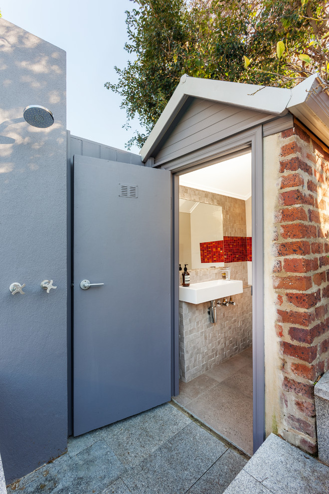 Example of a bathroom design in Perth