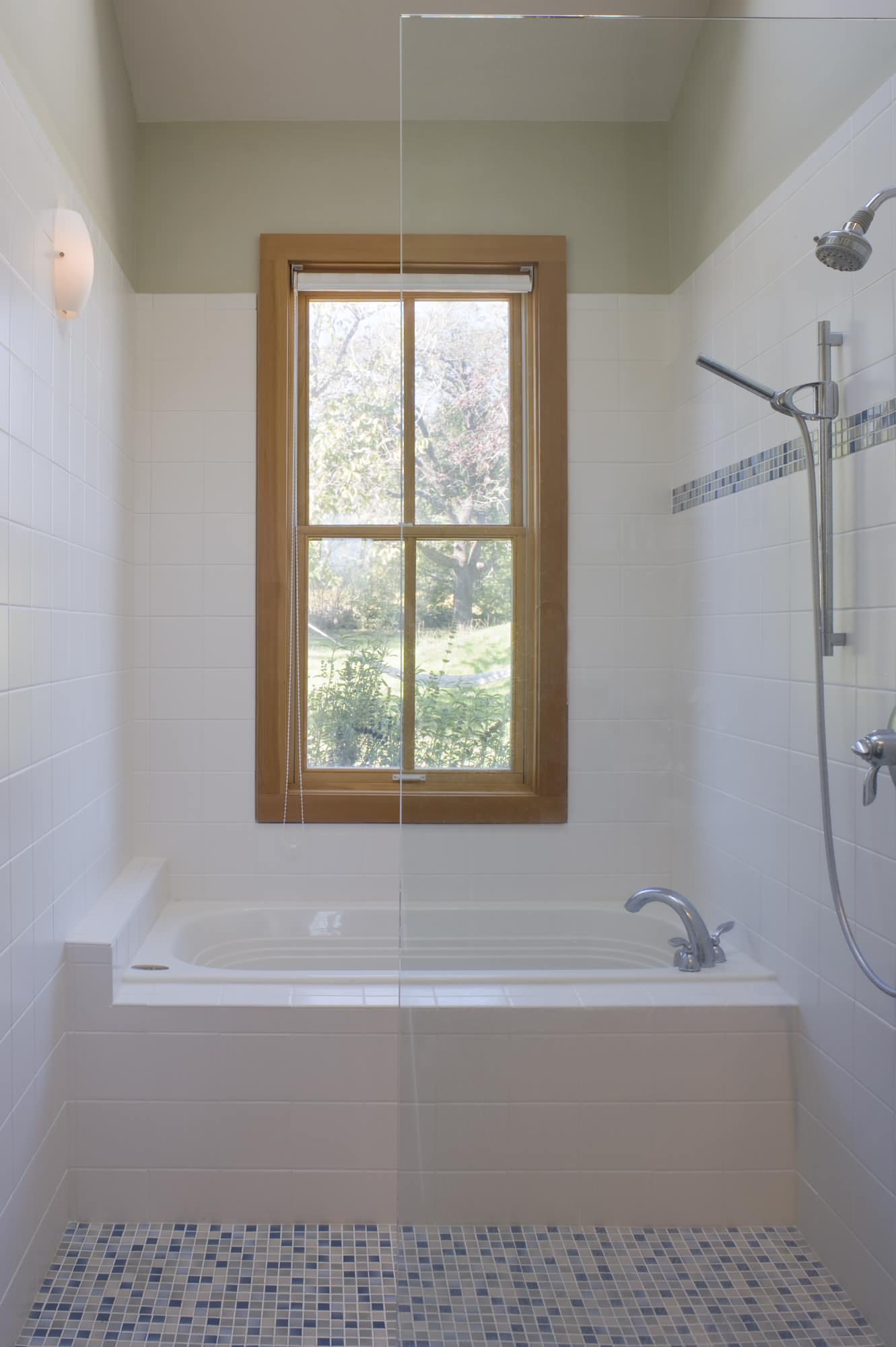 Long Narrow Shower Window | Houzz