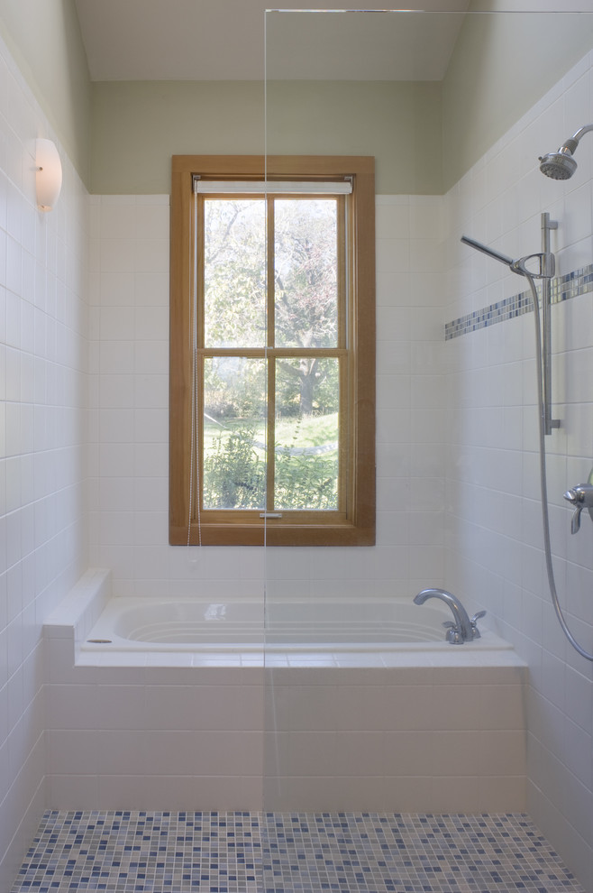 Example of a trendy mosaic tile bathroom design in San Francisco