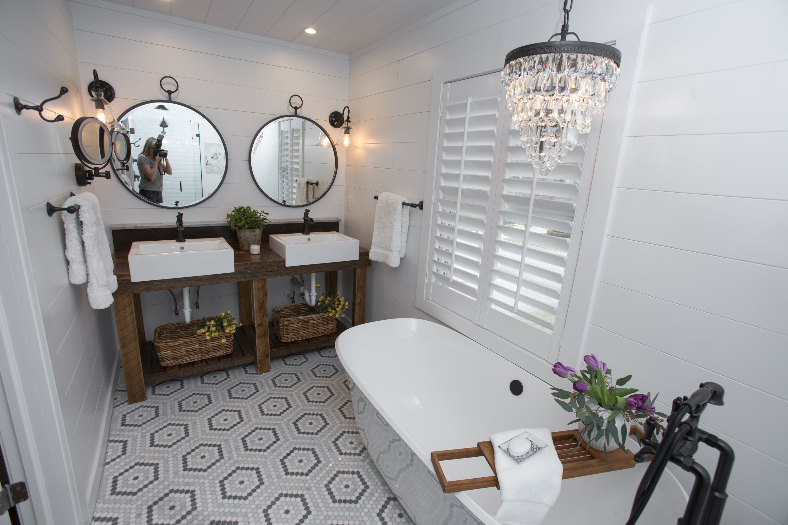 7 Small Bathroom Remodeling Ideas You'll Love! - Schatz