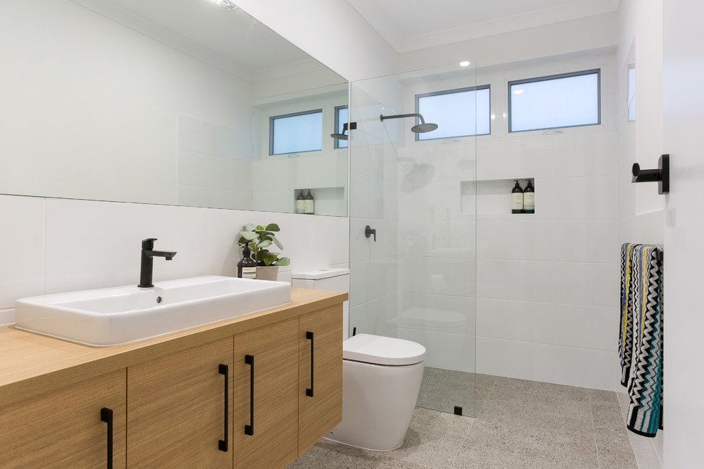 Bathroom - contemporary bathroom idea in Adelaide