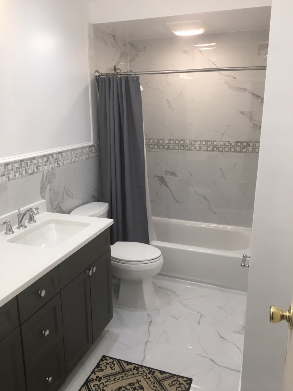 Marble Tile Tub Shower Combo, Marble Bathtub Walls
