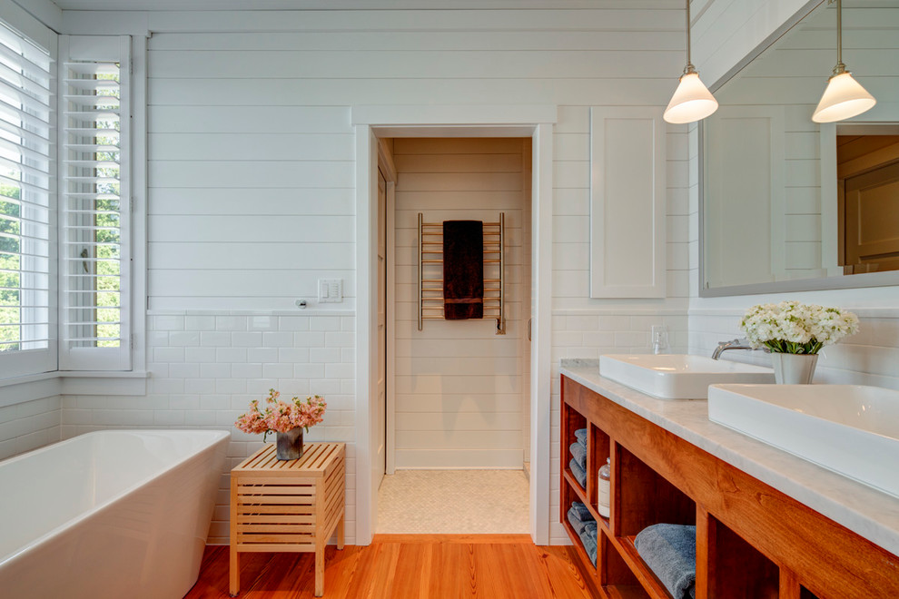 Idées déco pour une salle de bain bord de mer.