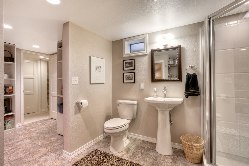 Bathroom - traditional linoleum floor bathroom idea in Seattle with beige walls