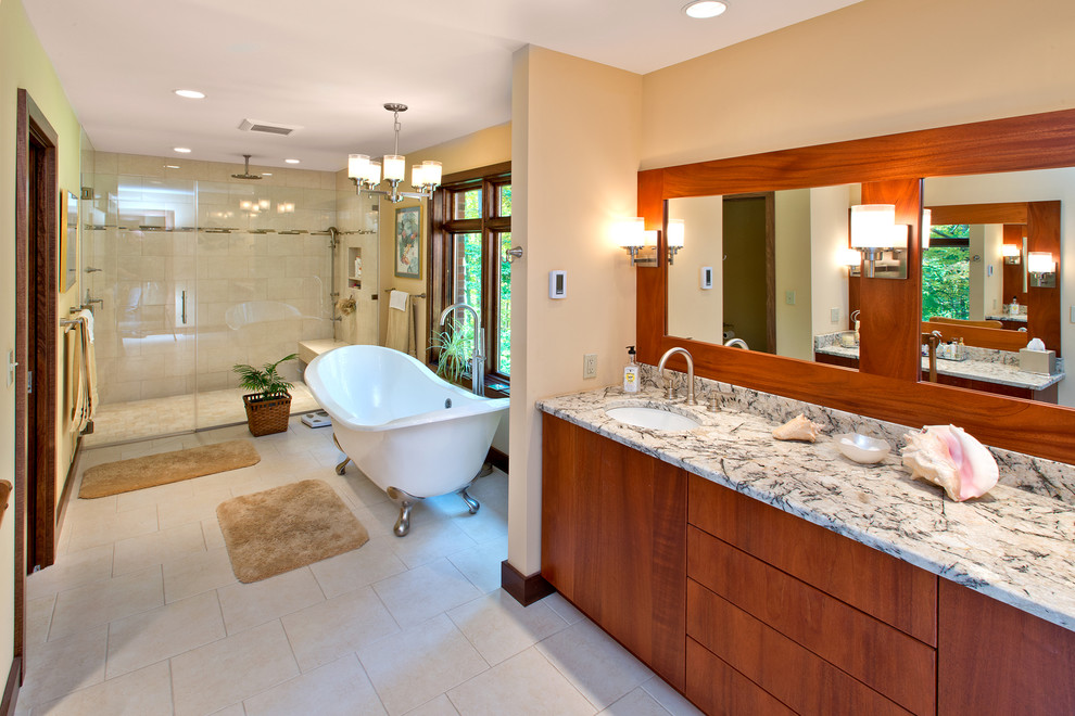 Example of an arts and crafts bathroom design in Philadelphia