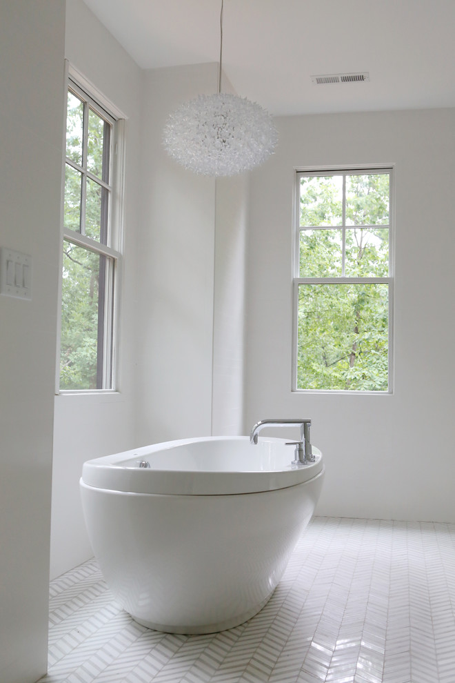 Inspiration for a contemporary bathroom in Raleigh.